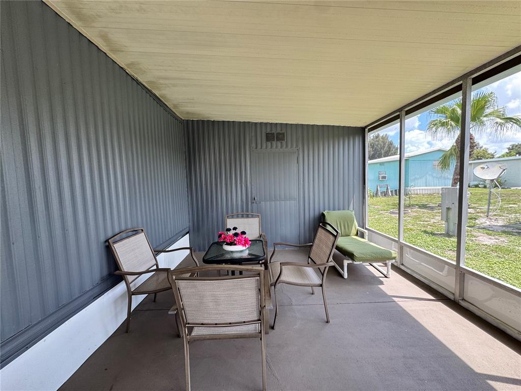 1710 7th Street Southwest, Unit 2 Ruskin, FL 33570 - Photo 25 of 42 Gallery Image 25