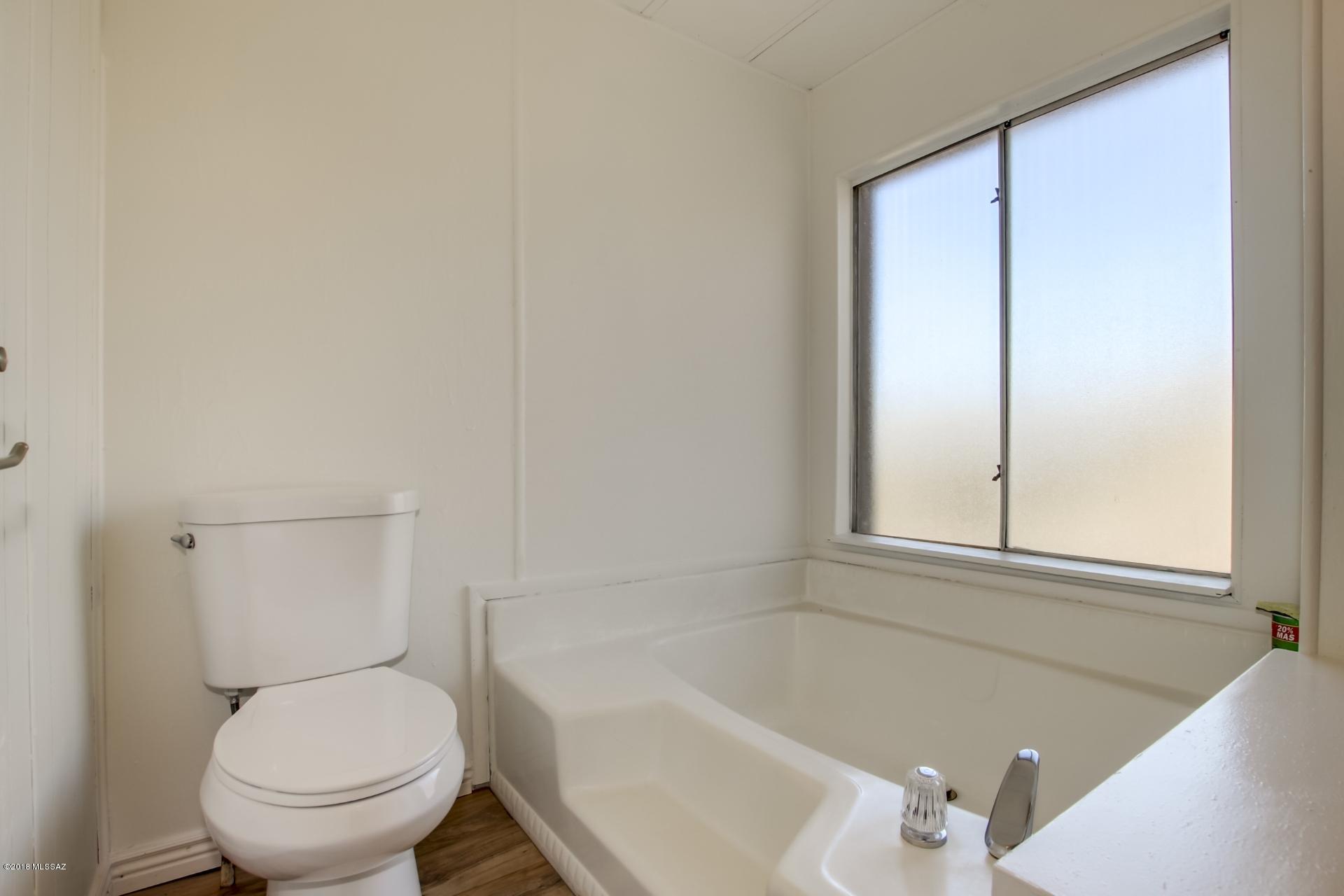 13368 East Rex Molly Road Vail, AZ 85641 - Photo 11 of 27 Gallery Image 11