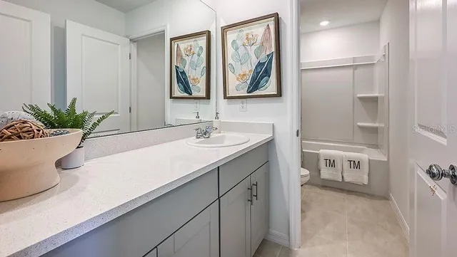 $411,834 | 7484 Sandstone Drive, Groveland, FL 34736