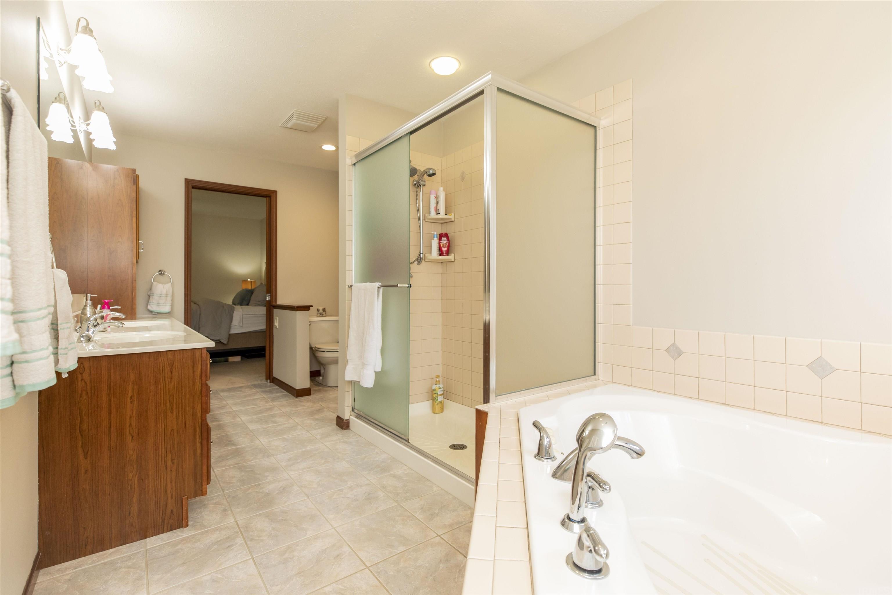 14661 Adams Road Granger, IN 46530 - Photo 6 of 36 Gallery Image 6