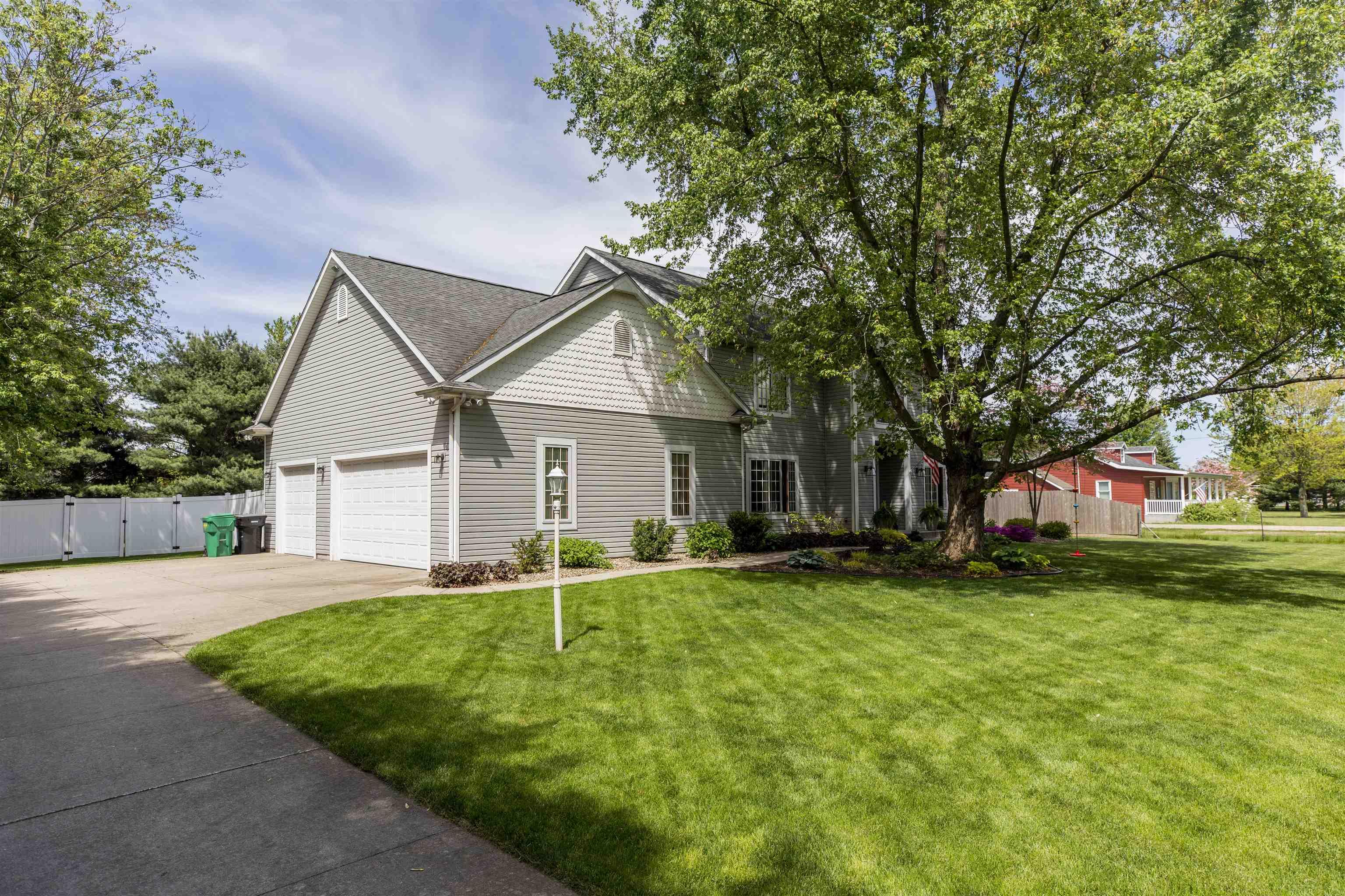 14661 Adams Road Granger, IN 46530 - Photo 8 of 36 Gallery Image 8