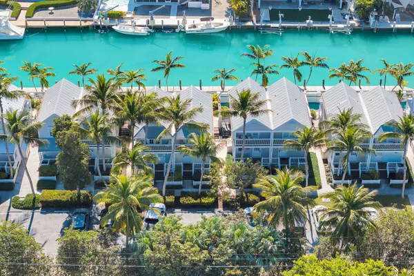 $629,900 | 7017 Harbor Village Drive, Marathon, FL 33050