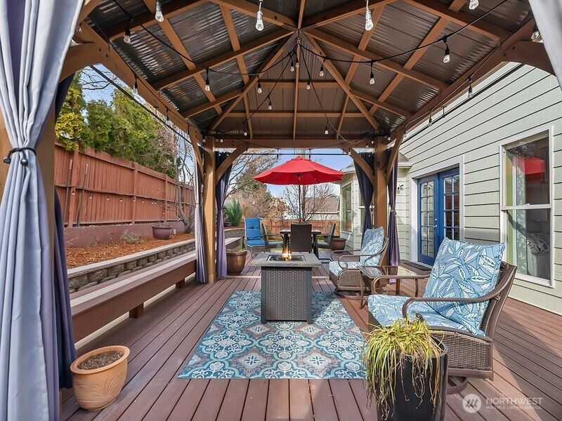 1504 Fuller Street Wenatchee, WA 98801 - Photo 36 of 38 a view of outdoor space with seating area