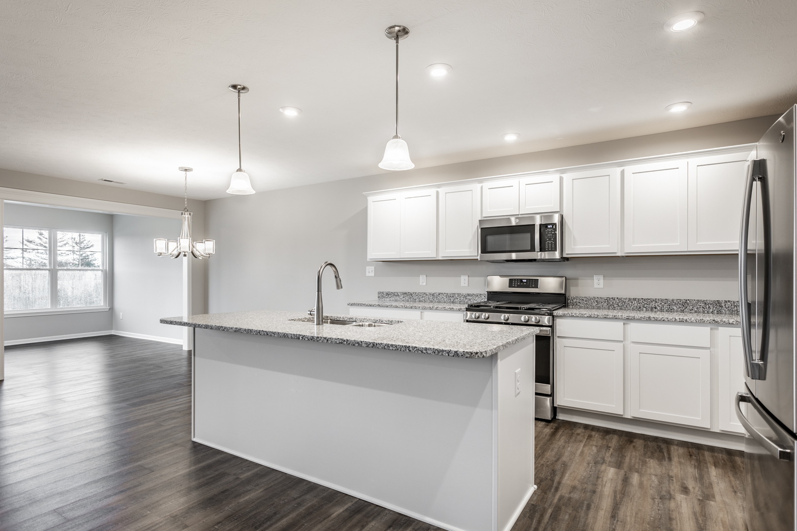 7211 Lillian Place Cumberland, IN 46229 - Photo 15 of 34