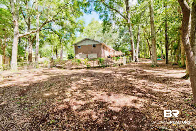 108 Spring Drive Fairhope, AL 36532 - Photo 22 of 24 Perfect Dog Run
