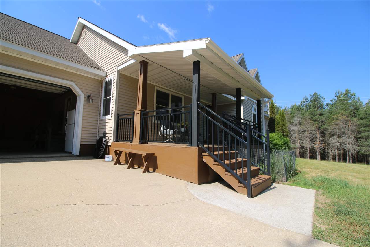 2690 East 32 Road Cadillac, MI 49601 - Photo 6 of 68 1887721-5.JPG