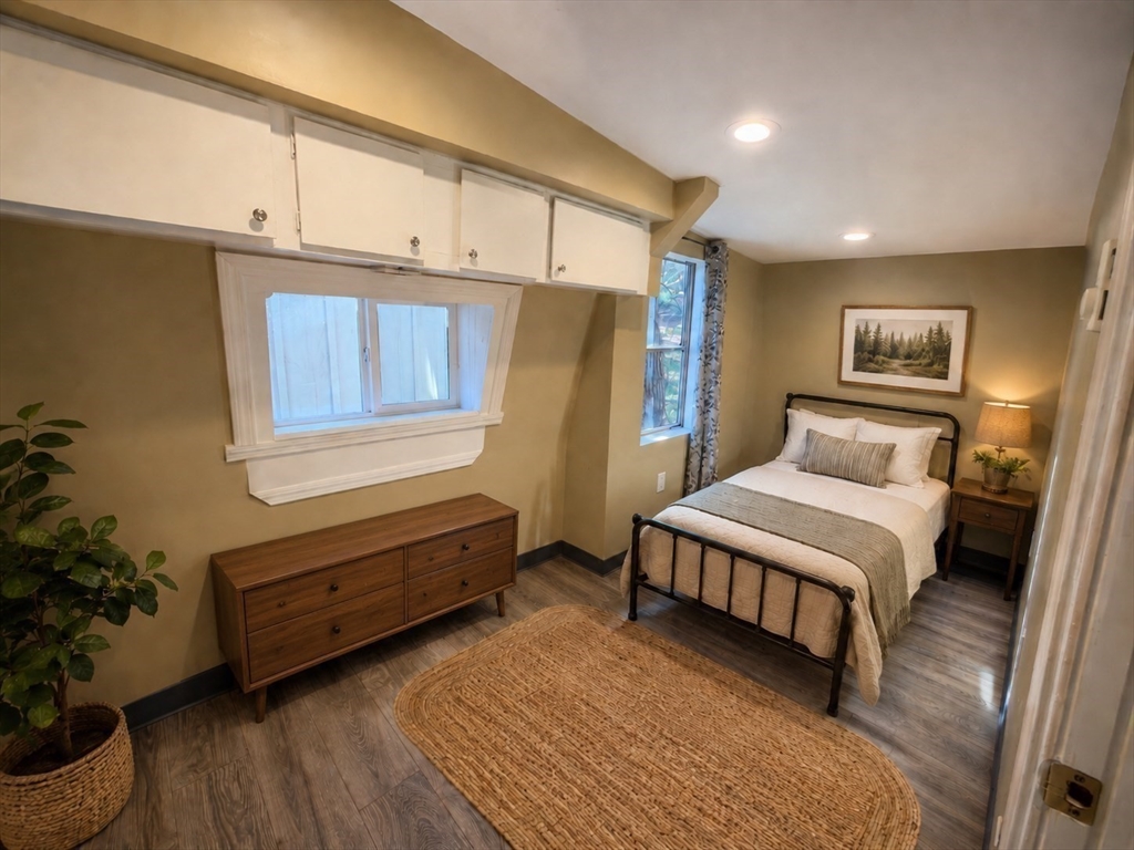 33 Wareham Street, Unit 11 Carver, MA 02330 - Photo 8 of 15