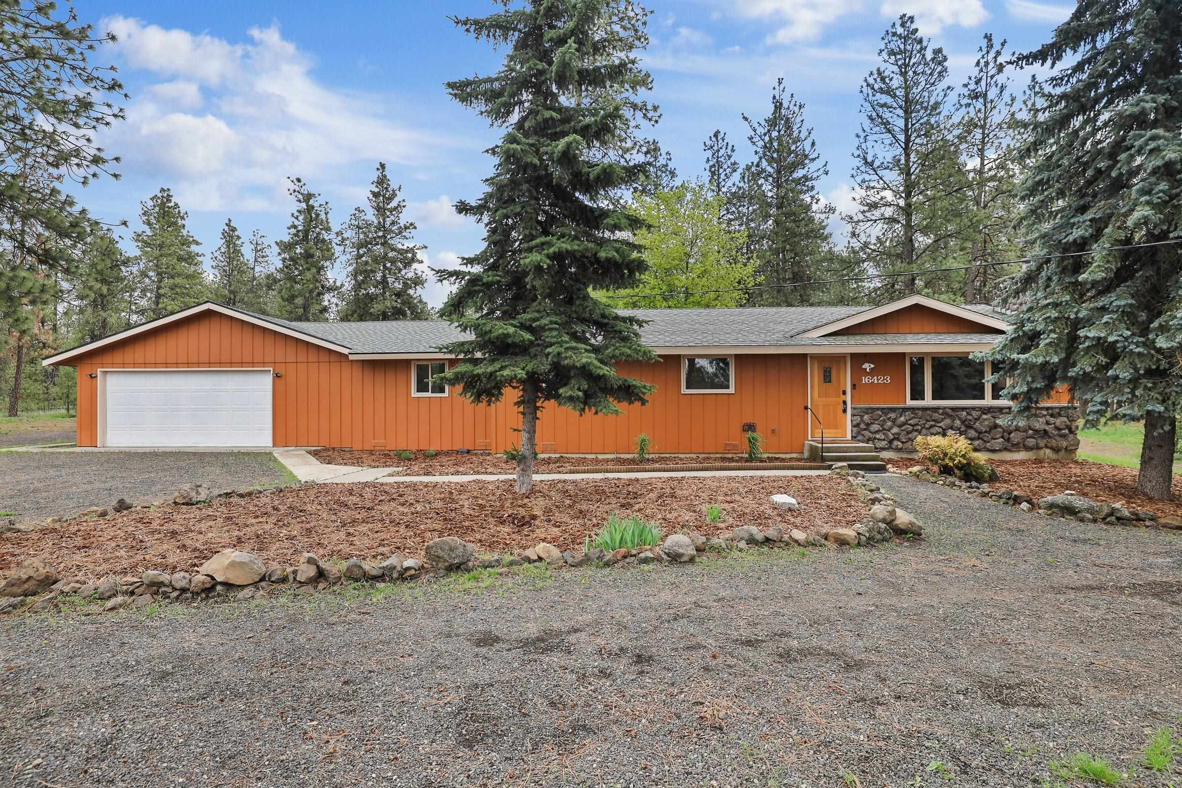 16423 South Maple Road Spokane, WA 99224 - Photo 2 of 36