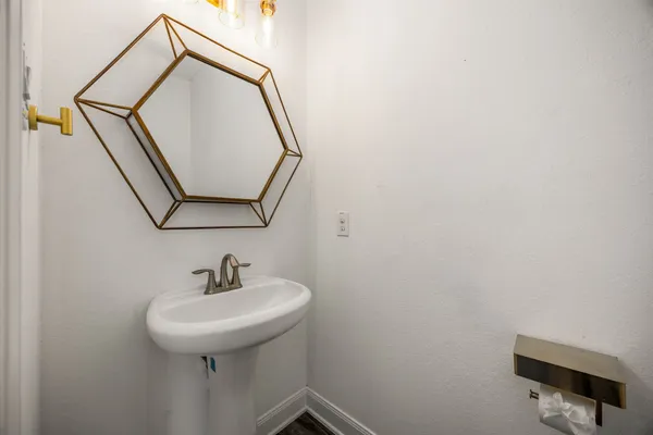 $4,200 | 6010 Gatewood Manor Drive, Katy, TX 77494