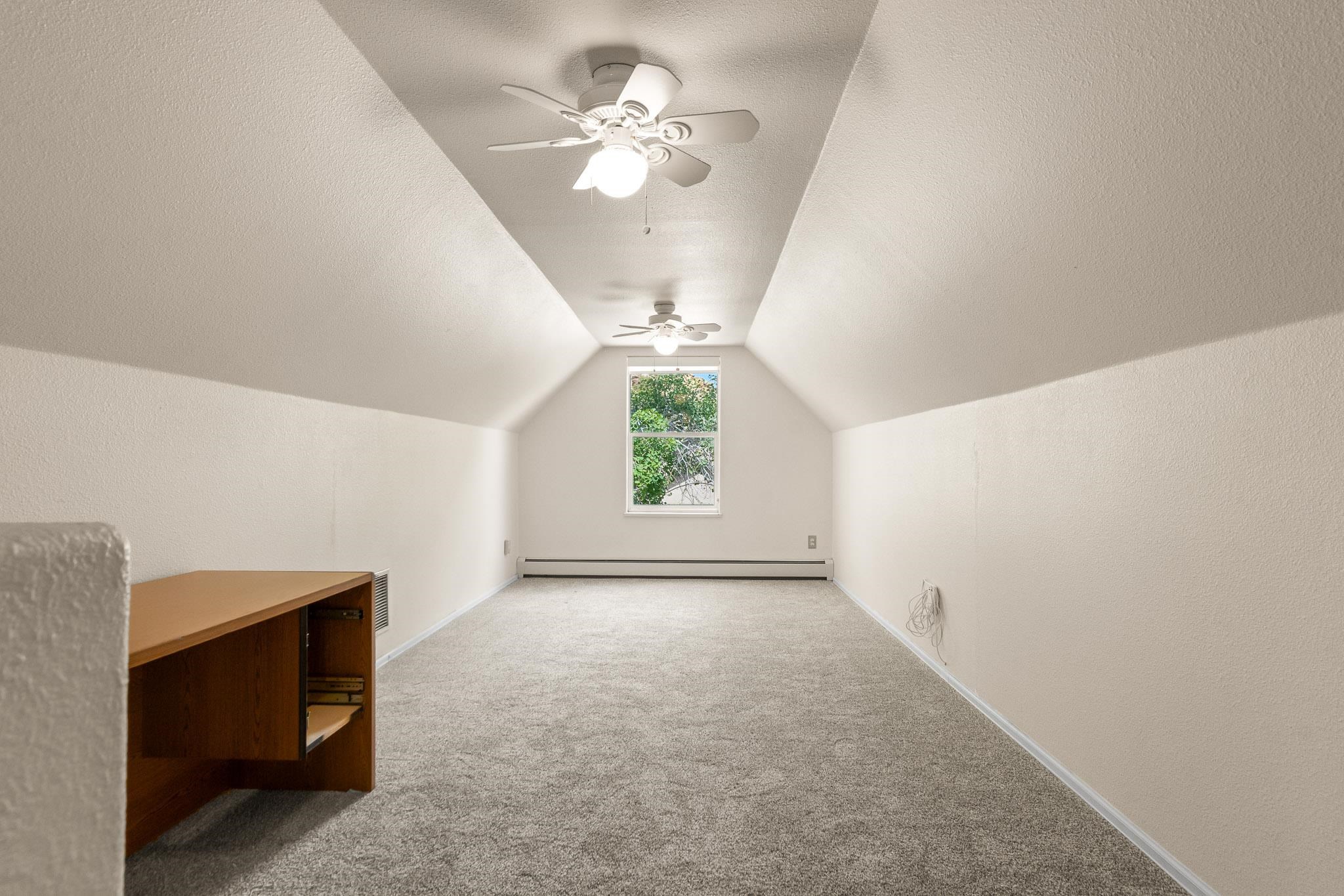 398 Butte Court Grand Junction, CO 81507 - Photo 20 of 33 a view of entryway