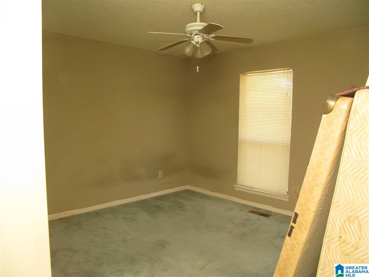 907 6th Avenue Northwest Alabaster, AL 35007 - Photo 11 of 13