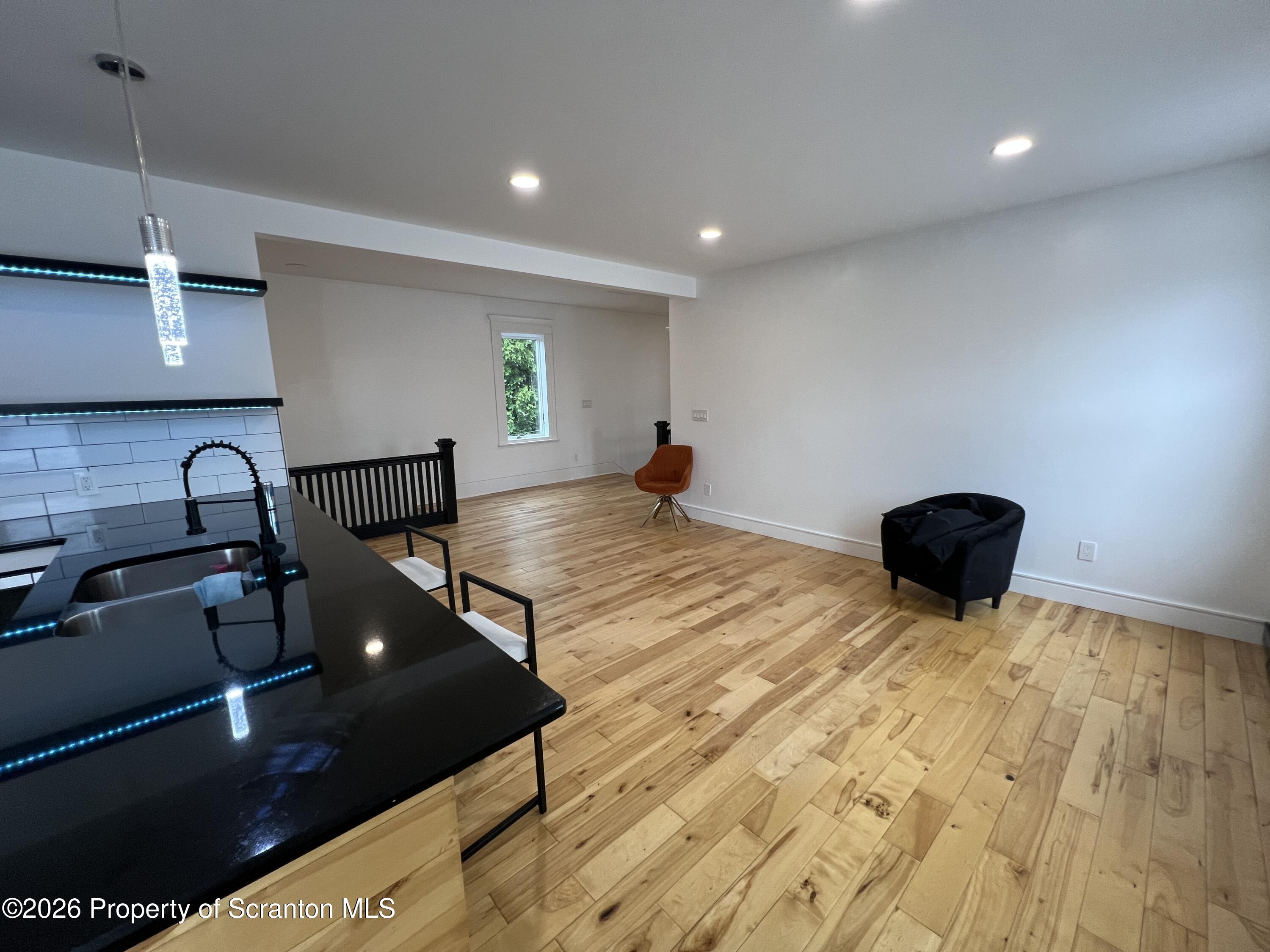 200 Oak Street, Unit 2 Old Forge, PA 18518 - Photo 3 of 13 IMG_1004