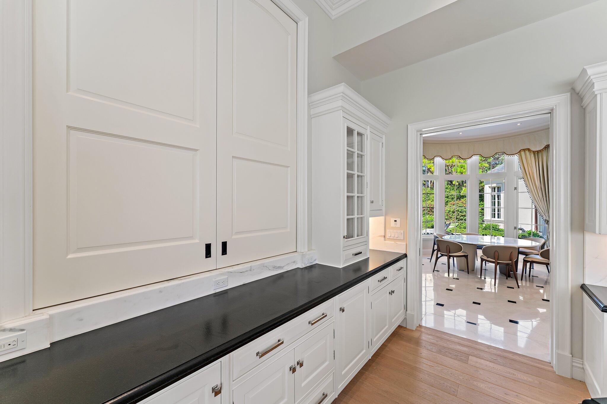 146 Bears Club Drive Jupiter, FL 33477 - Photo 107 of 115 Kitchen