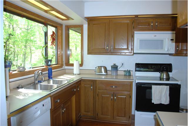 656 Raven's Den Road Sewanee, TN 37375 - Photo 6 of 20