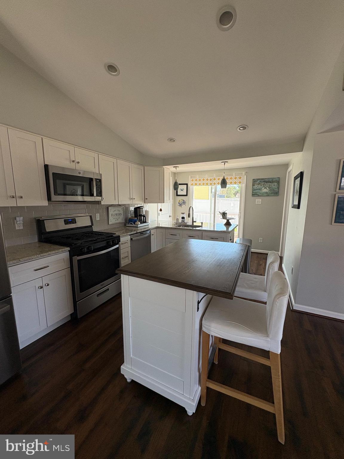14 Kent Avenue Maple Shade, NJ 08052 - Photo 11 of 32