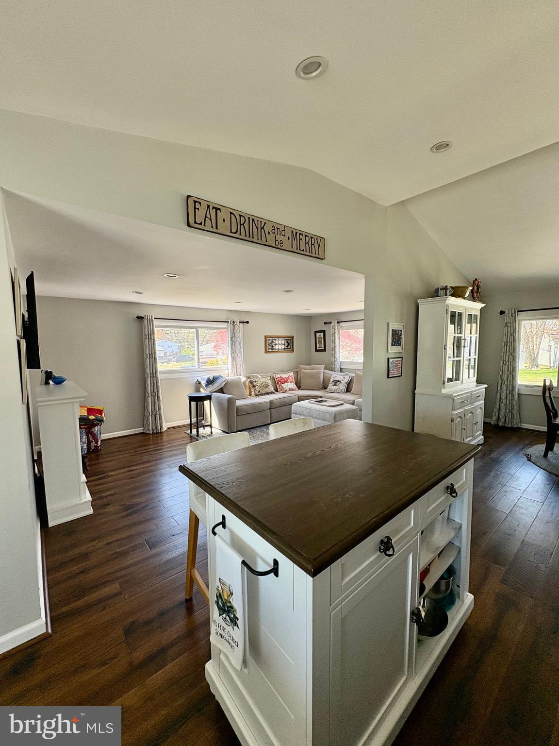 14 Kent Avenue Maple Shade, NJ 08052 - Photo 12 of 32