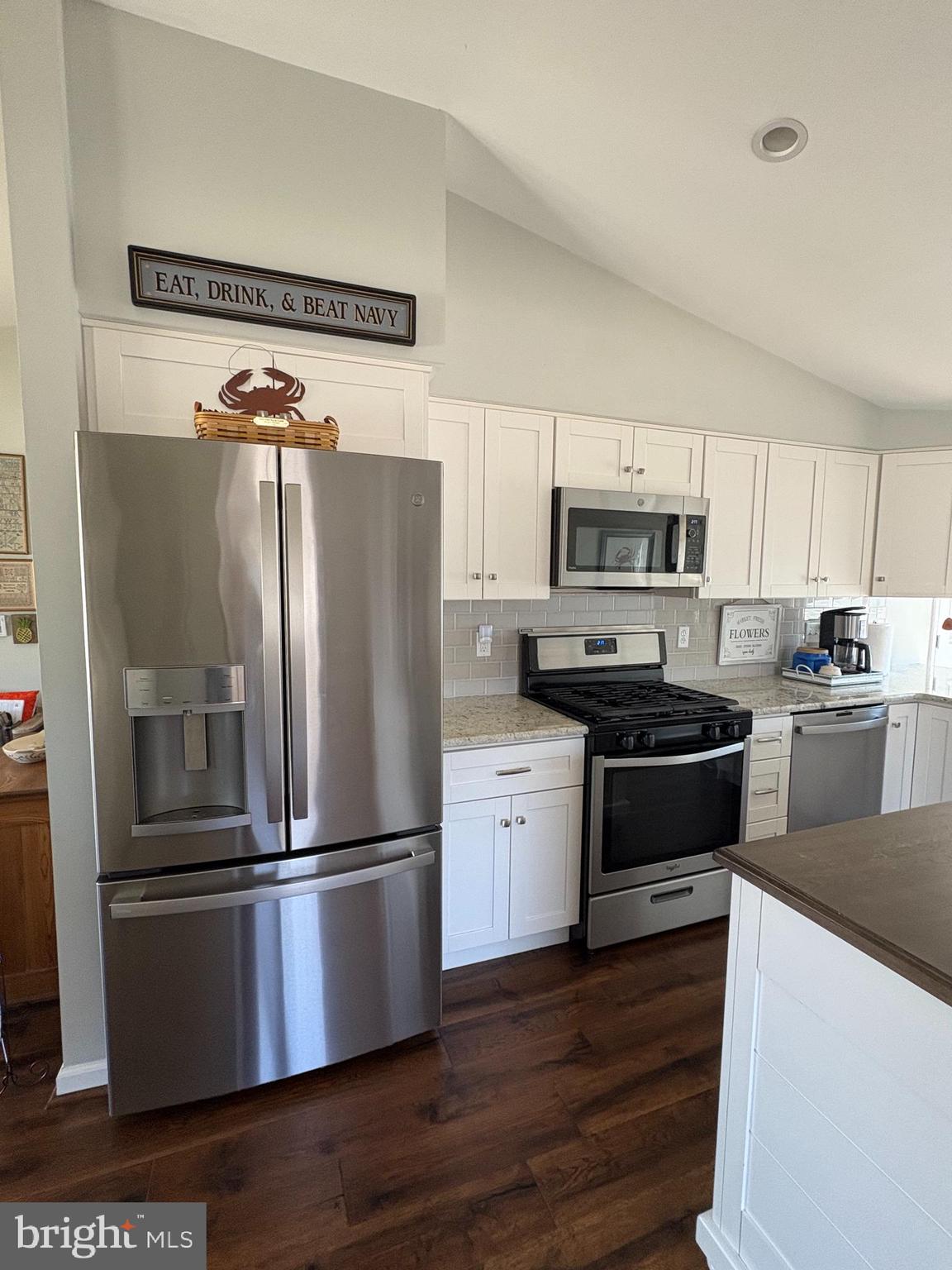 14 Kent Avenue Maple Shade, NJ 08052 - Photo 9 of 32