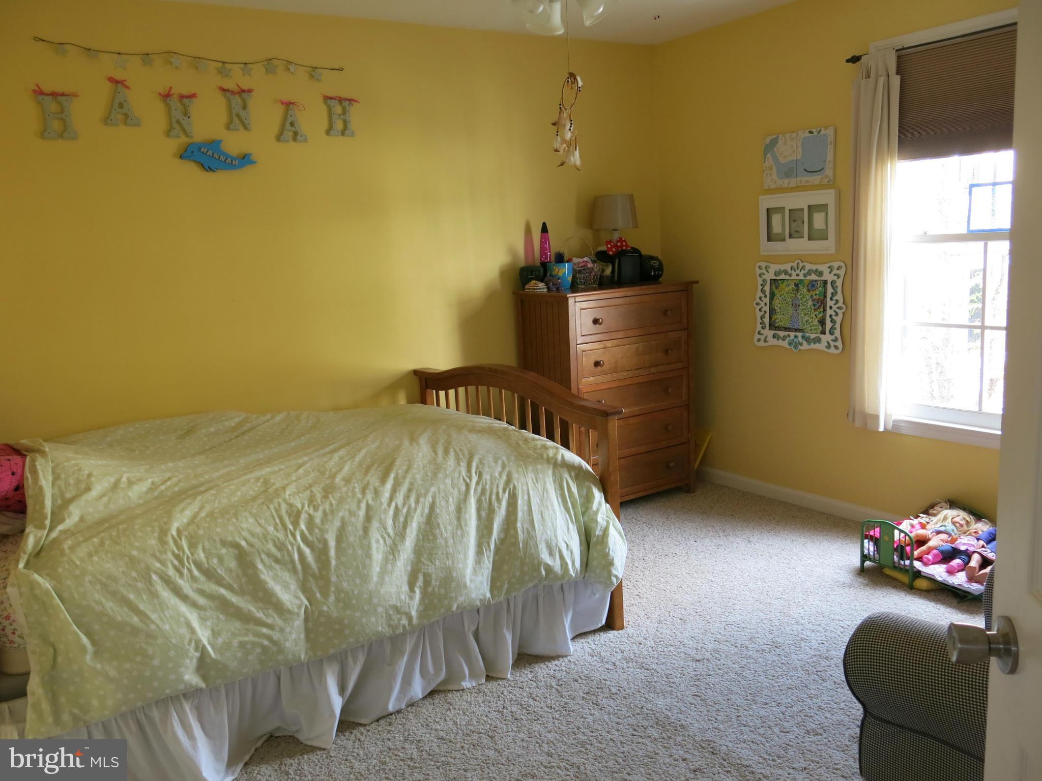 211 Little Quarry Road Gaithersburg, MD 20878 - Photo 16 of 24 Bedroom
