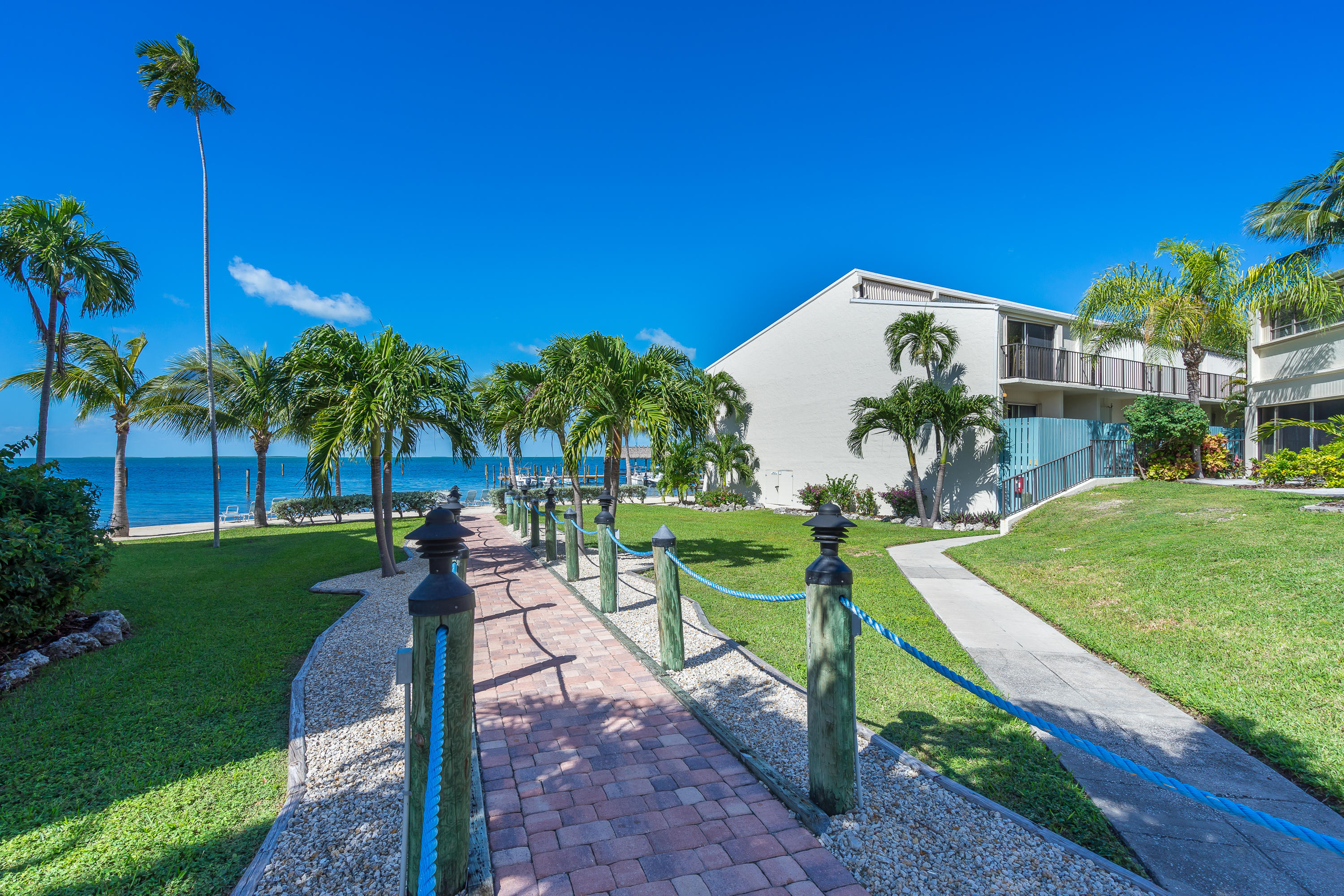 87200 Overseas Highway, Unit E8 Islamorada, FL 33036 - Photo 45 of 64 Walk Way to Beach!