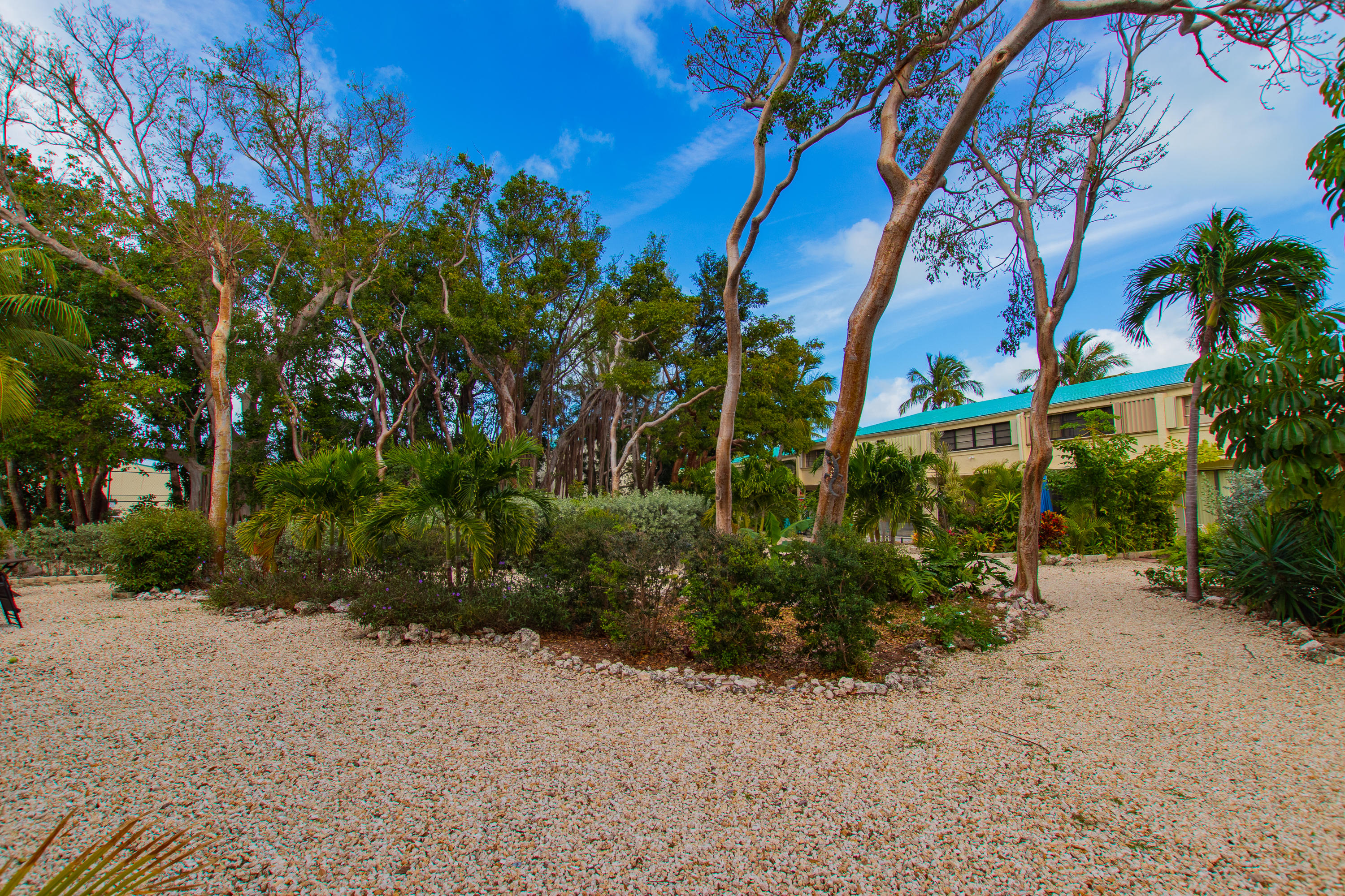 87200 Overseas Highway, Unit E8 Islamorada, FL 33036 - Photo 56 of 64 Grounds