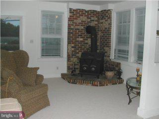 311 Ridgway Street Mount Holly, NJ 08060 - Photo 3 of 6 Gallery Image 3