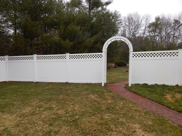 12 Azel Road Freetown, MA 02717 - Photo 4 of 30