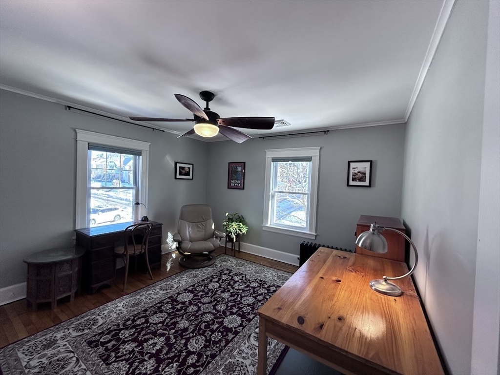 17 Longfellow Road Worcester, MA 01602 - Photo 16 of 19