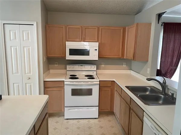 $2,295 | 4343 Boca Woods Drive, Orlando, FL 32826