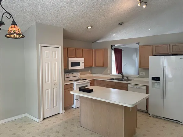 $2,295 | 4343 Boca Woods Drive, Orlando, FL 32826