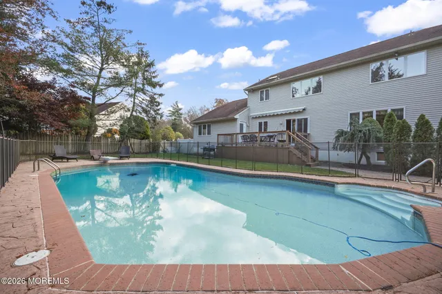 $1,025,000 | 16 Wiltshire Drive, Manalapan, NJ 07726