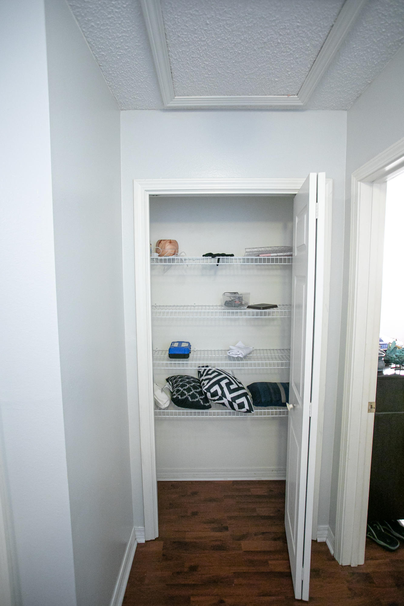 507 Keystone Road Mary Esther, FL 32569 - Photo 23 of 30 a view of a closet