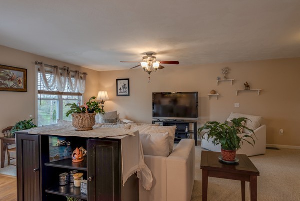 34 Boxford Road, Unit 34 Haverhill, MA 01835 - Photo 11 of 29