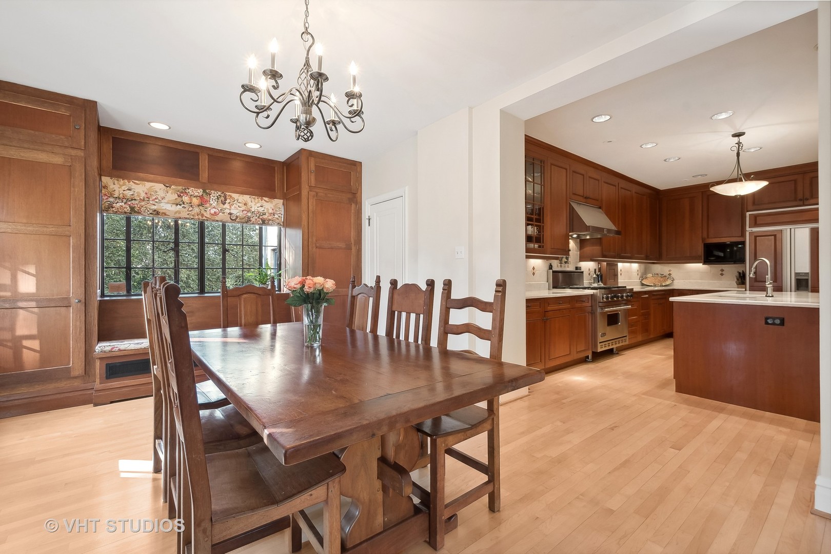 2944 Grant Street Evanston, IL 60201 - Photo 13 of 35