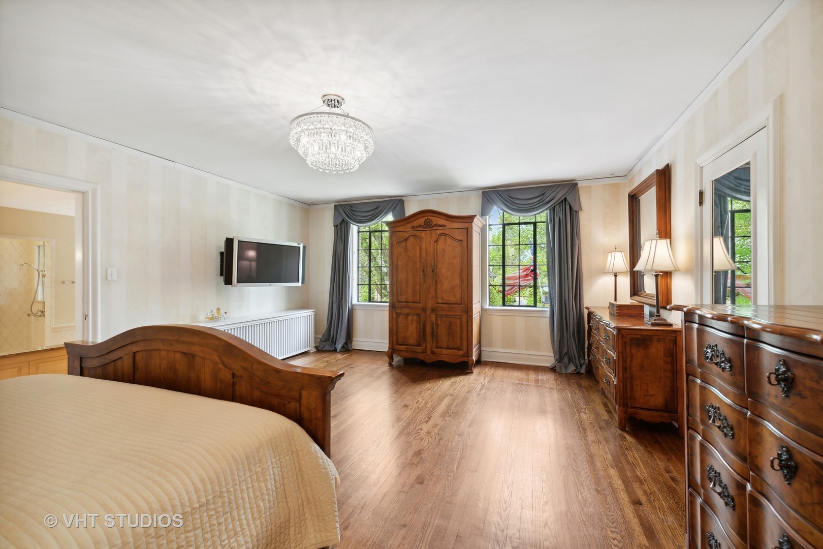 2944 Grant Street Evanston, IL 60201 - Photo 15 of 35