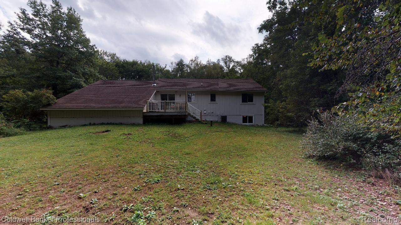 8611 Tindall Road Davisburg, MI 48350 - Photo 23 of 23 Privacy Abounds