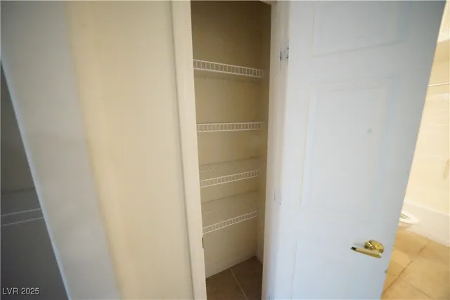 $1,595 | 7151 South Durango Drive, Unit 109, Las Vegas, NV 89113