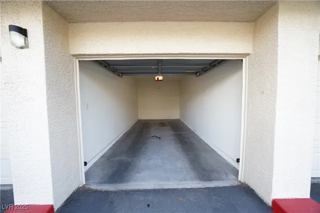 $1,595 | 7151 South Durango Drive, Unit 109, Las Vegas, NV 89113
