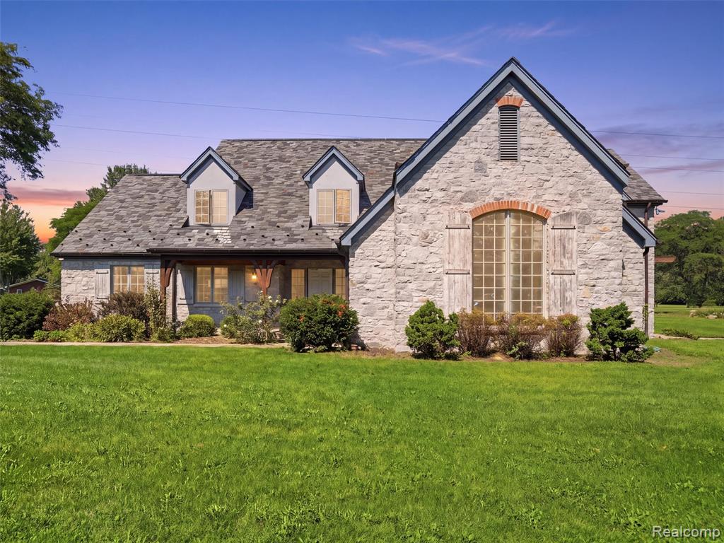 61400 Romeo Plank Road Ray, MI 48096 - Photo 3 of 99 Gallery Image 3