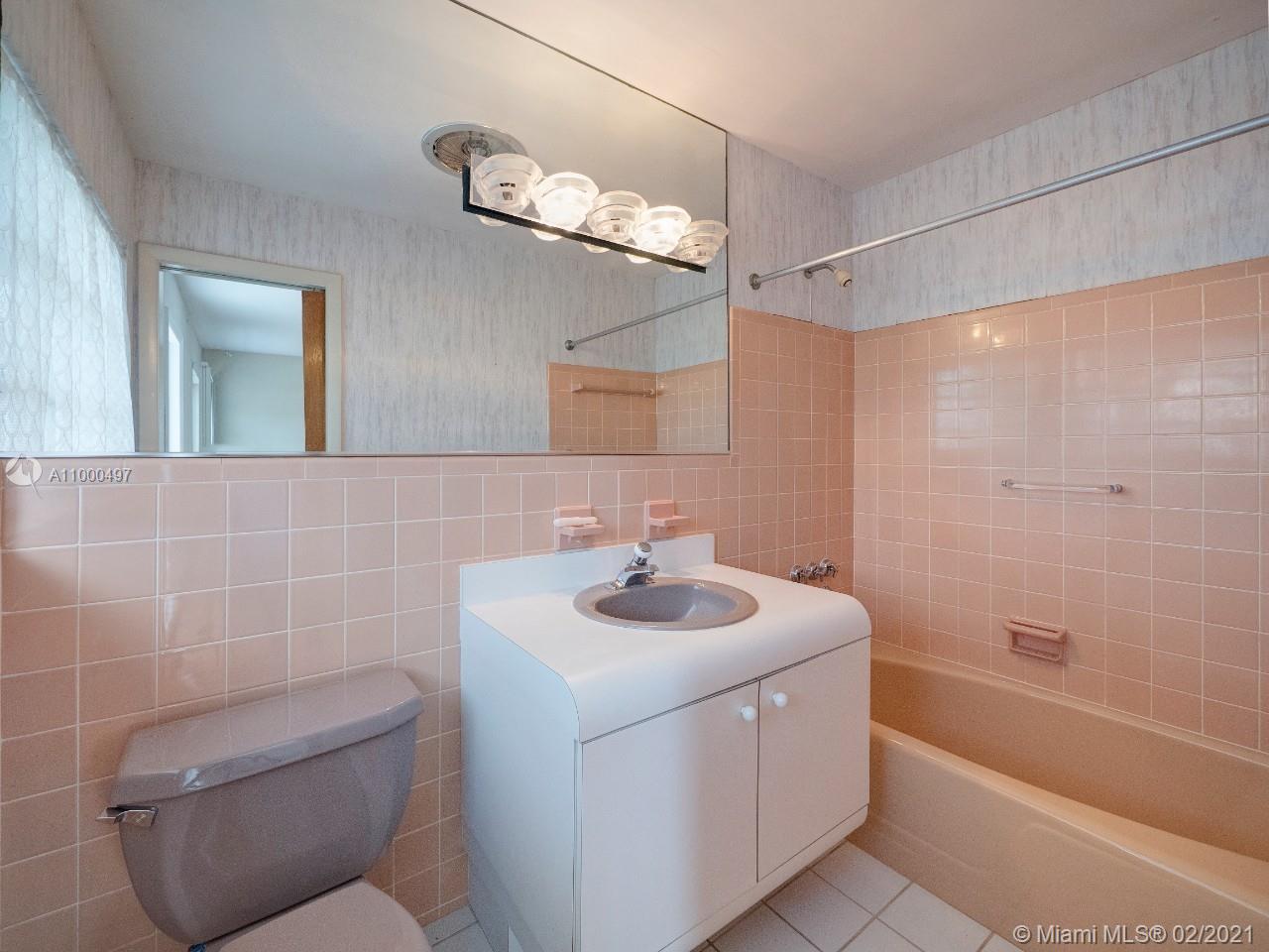 1271 Morse Boulevard Riviera Beach, FL 33404 - Photo 12 of 33