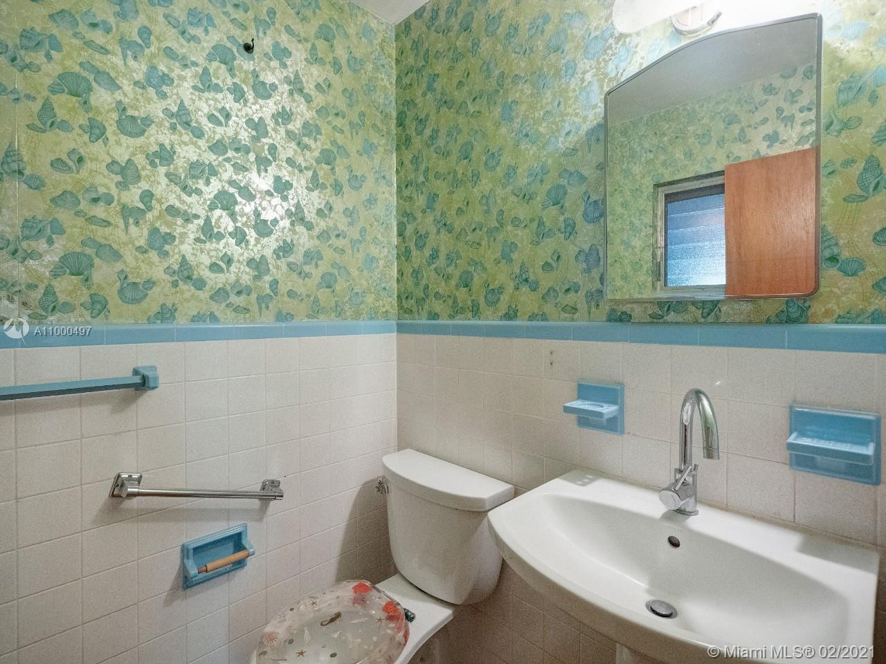 1271 Morse Boulevard Riviera Beach, FL 33404 - Photo 10 of 33