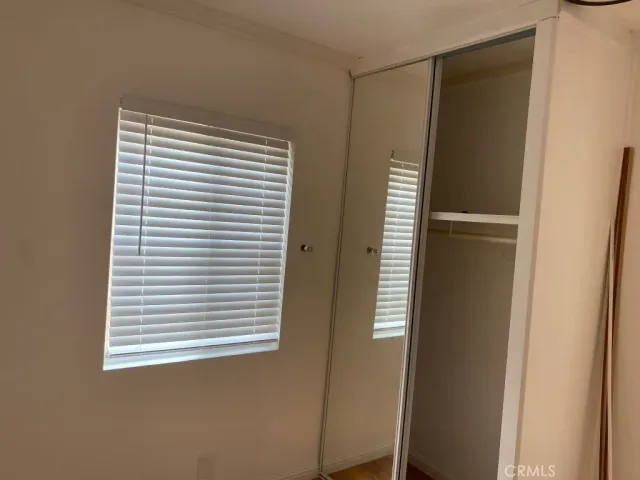 $399,850 | 1140 South Oxford Avenue, Los Angeles, CA 90006