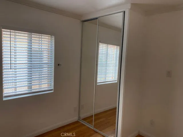 $399,850 | 1140 South Oxford Avenue, Los Angeles, CA 90006