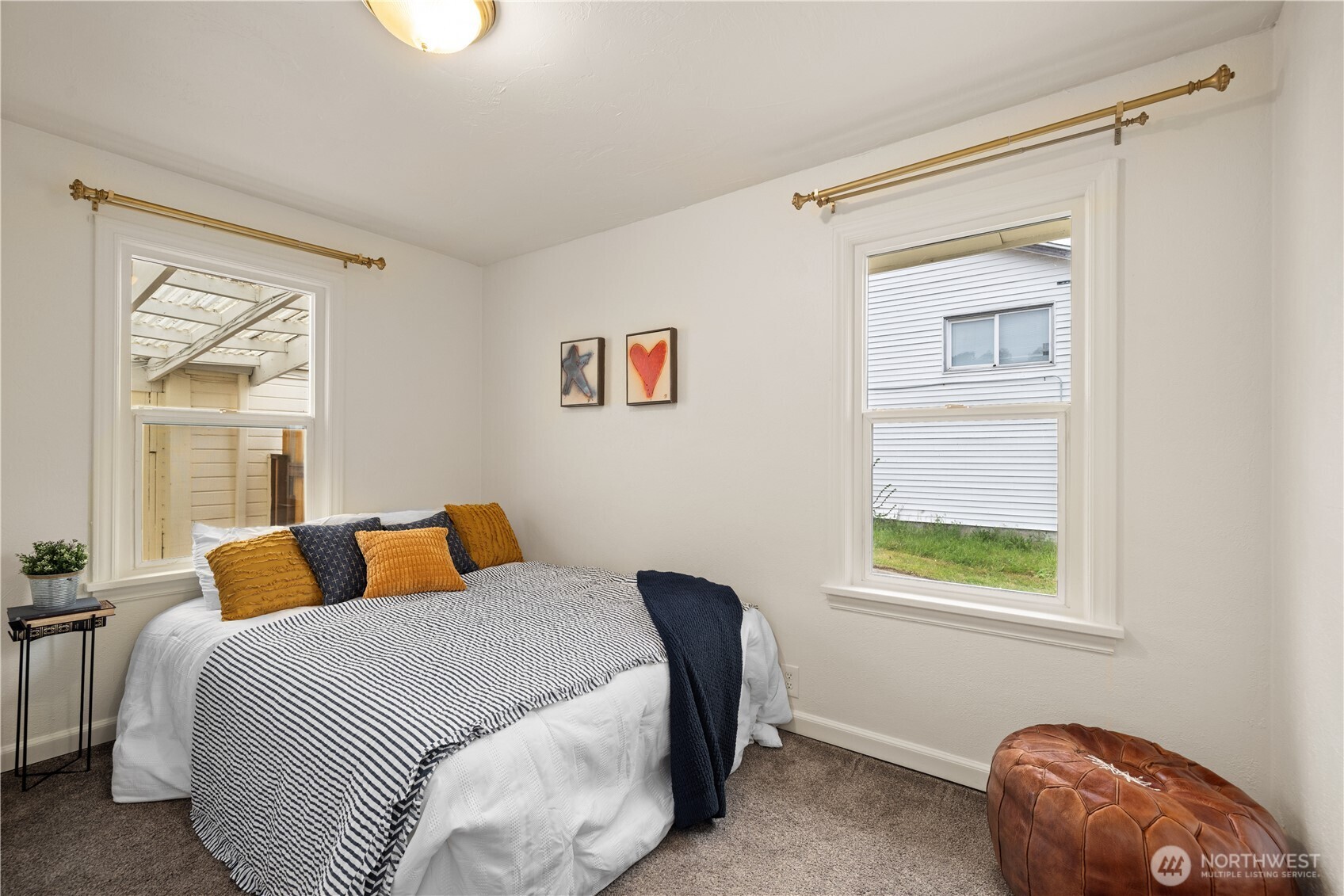 11253 35th Avenue Southwest Seattle, WA 98146 - Photo 13 of 40 Gallery Image 13