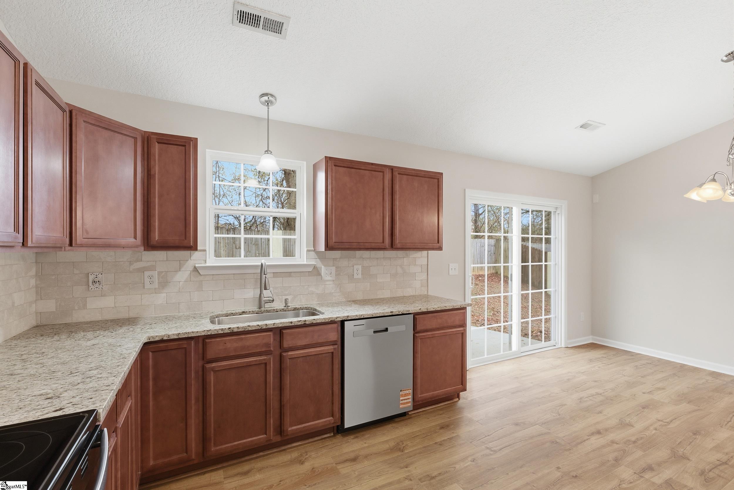 25 Tigris Way Greenville, SC 29607 - Photo 9 of 42