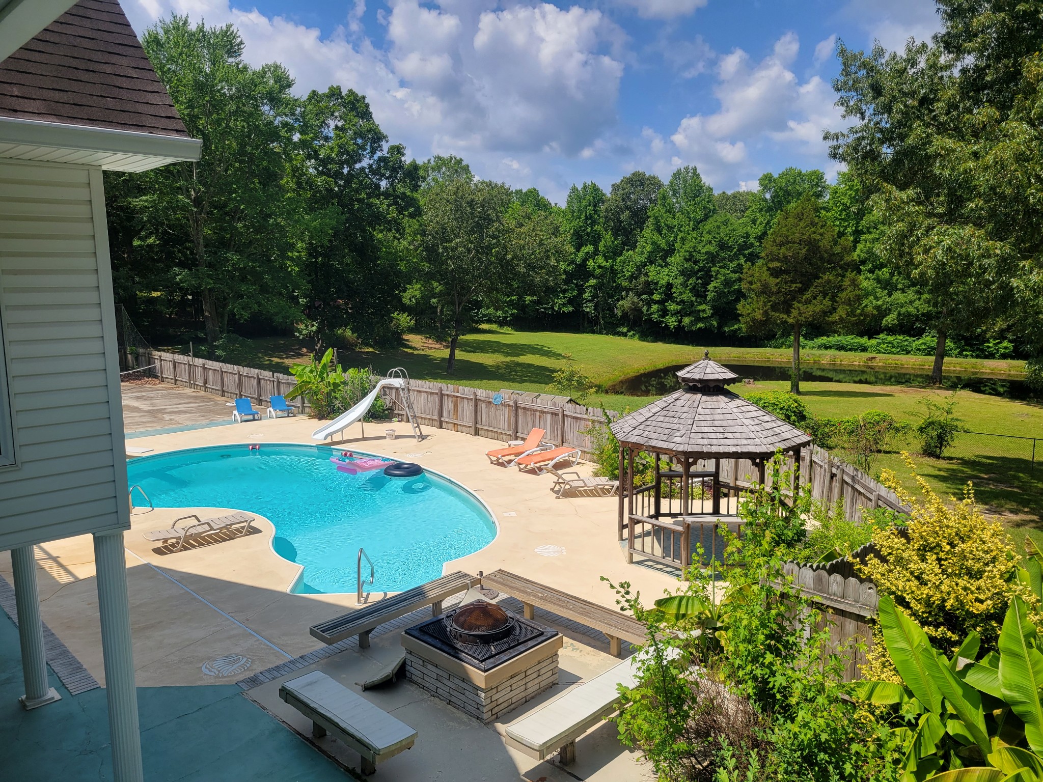420 Hidden Acres Road Paris, TN 38242 - Photo 11 of 33 Gallery Image 11