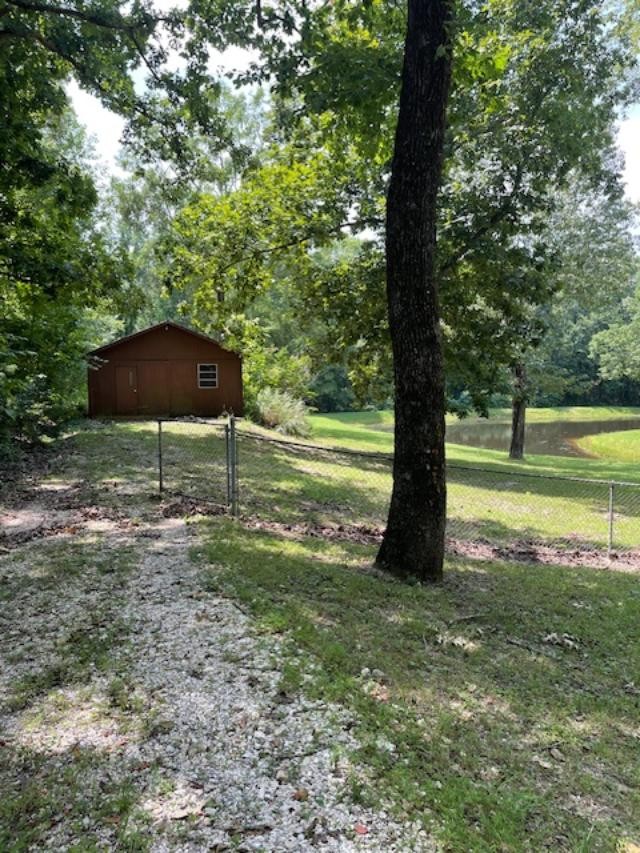 420 Hidden Acres Road Paris, TN 38242 - Photo 6 of 33 Gallery Image 6