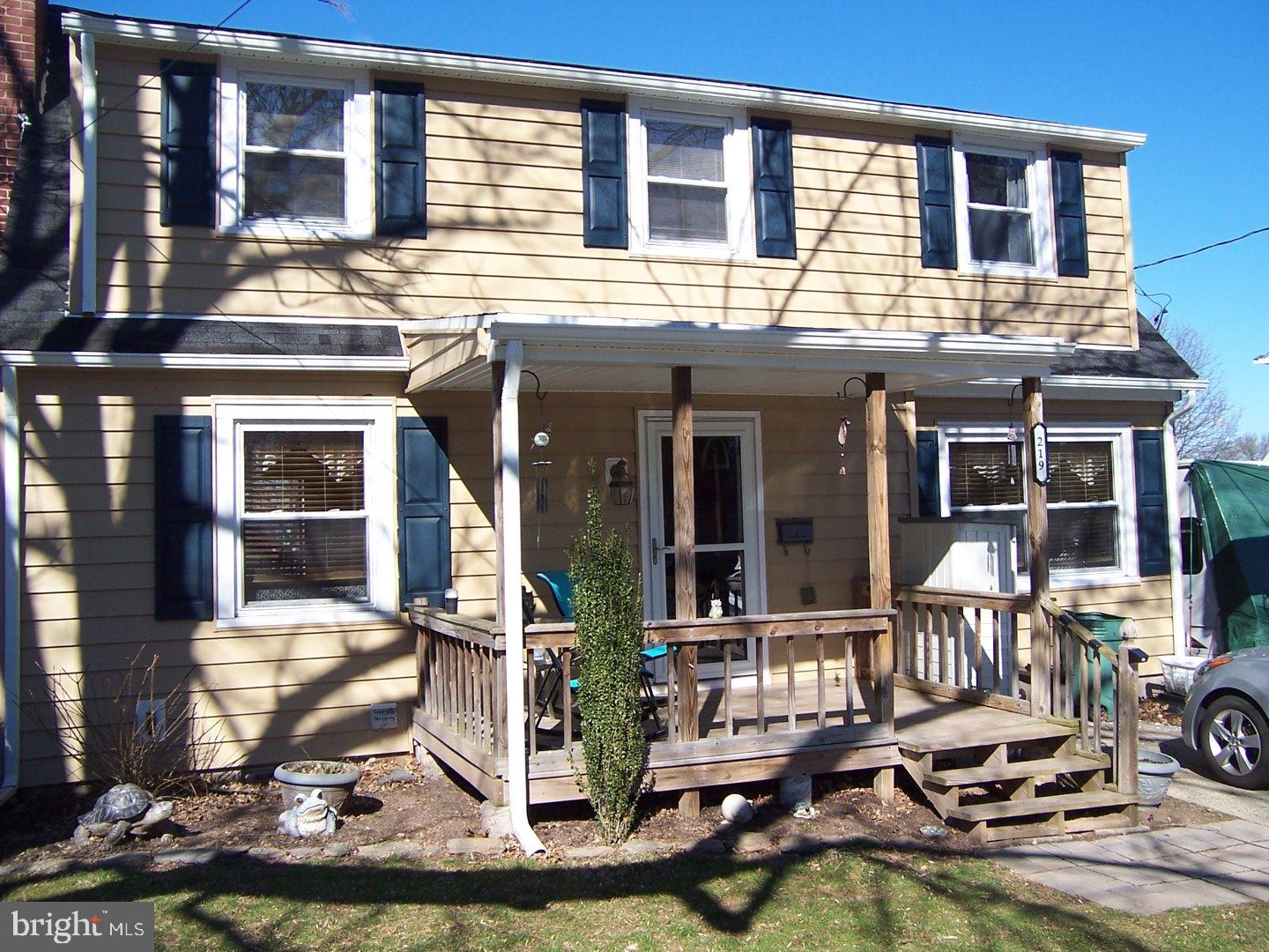 219 Washington Street Spring City, PA 19475 - Photo 1 of 19 Gallery Image 1