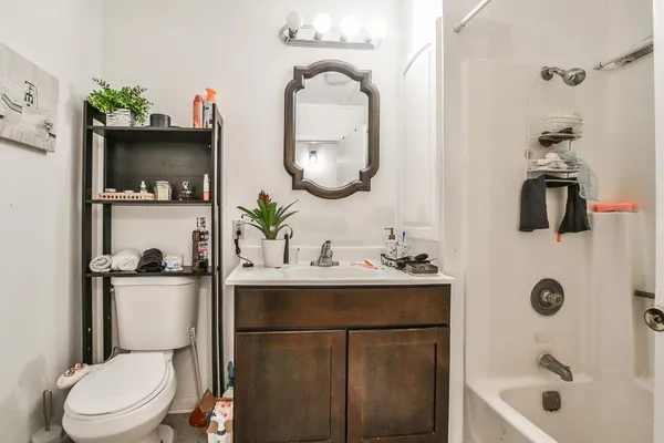 $350,000 | 202 East Main Street, Norwood Young America, MN 55397