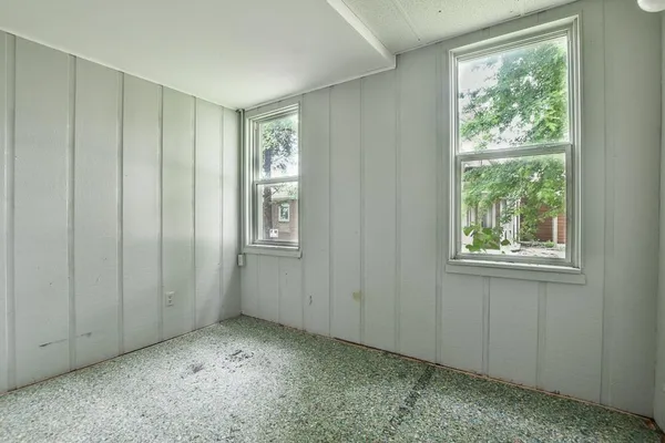 $350,000 | 202 East Main Street, Norwood Young America, MN 55397