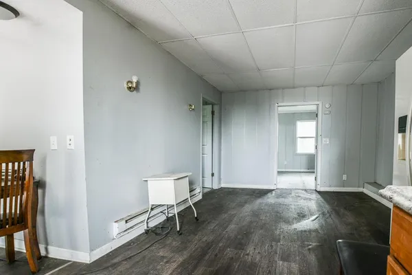 $350,000 | 202 East Main Street, Norwood Young America, MN 55397